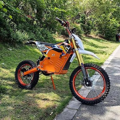 Motocicletta elettrica ad alta velocità da 2000W fabbricata in con scelte di colore personalizzate