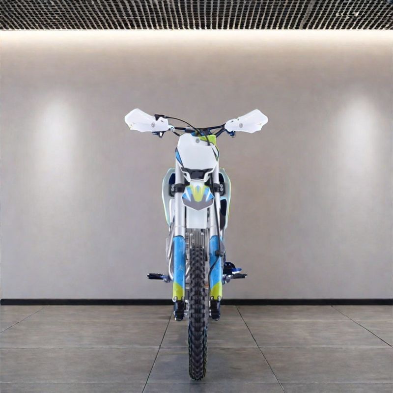 Migliora il tuo gioco di guida con un freno DISC Dirt Bike da 125cc e una cilindrata da 100-200cc