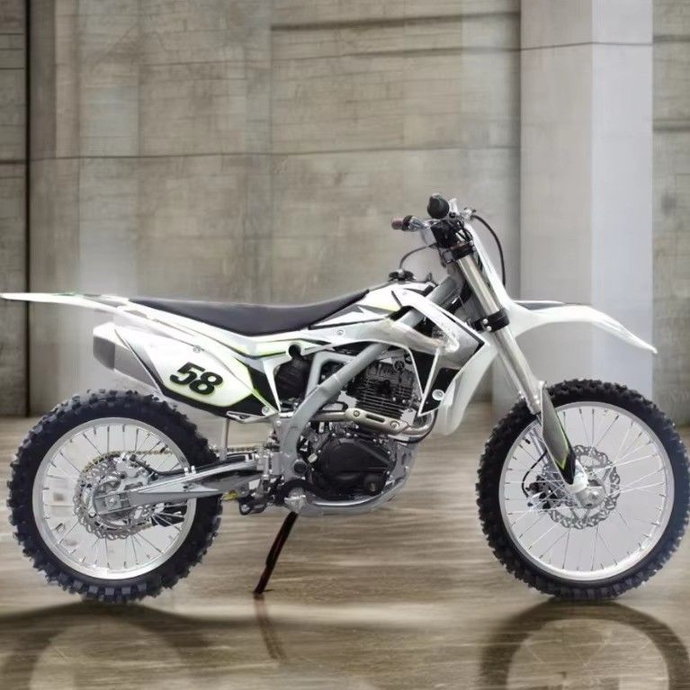 Colori personalizzabili Off-Road Moto Racing Dirt Bike 250cc 450cc per avventure estreme